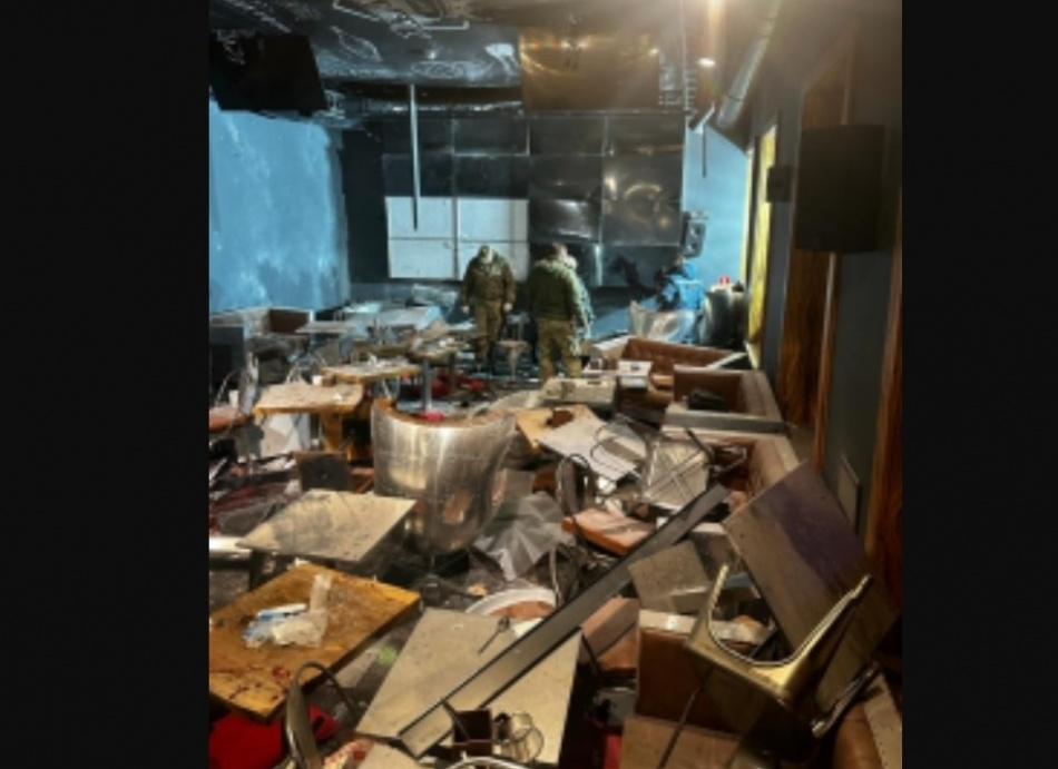 СК опубликовал фото кафе в Петербурге после взрыва 